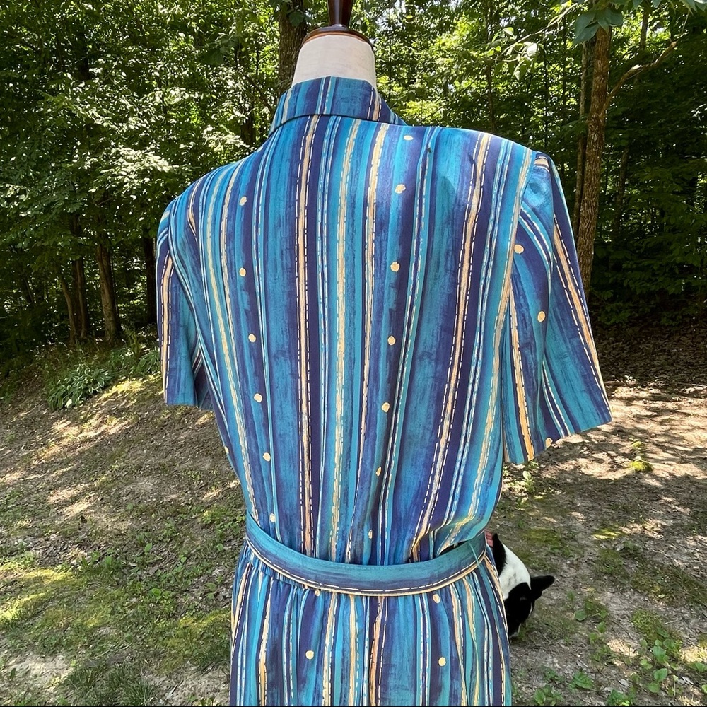 Leslie Fay Vintage 1980s Short-sleeve Belted Blue Striped Secretary Dress 14 - Picture 3 of 8